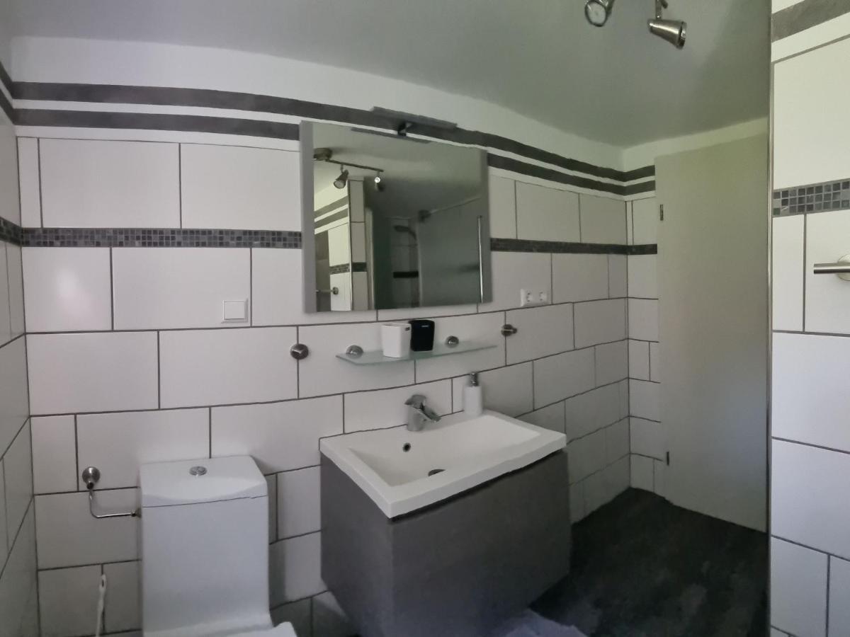 Ferienwohnung Sunnenviul เลนเนชตัดท์ ภายนอก รูปภาพ