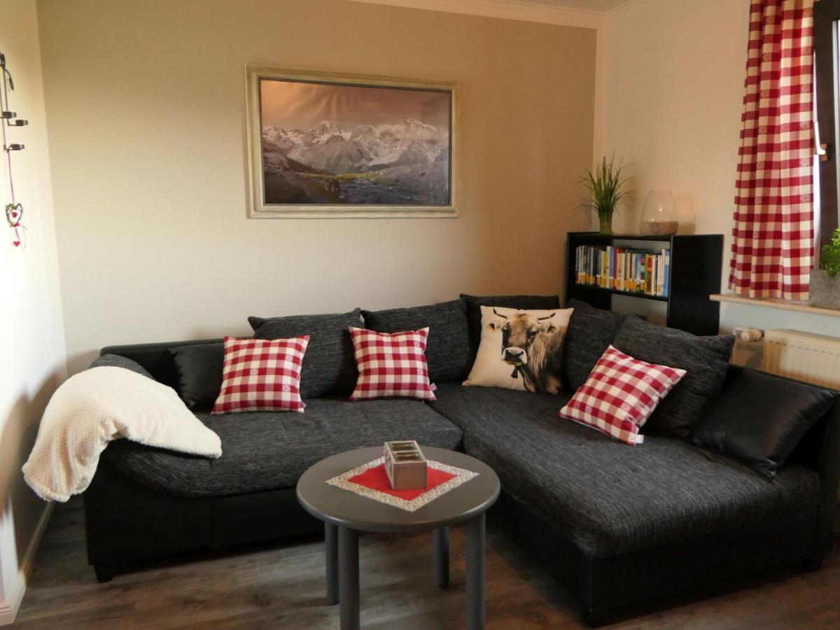 Ferienwohnung Sunnenviul เลนเนชตัดท์ ภายนอก รูปภาพ